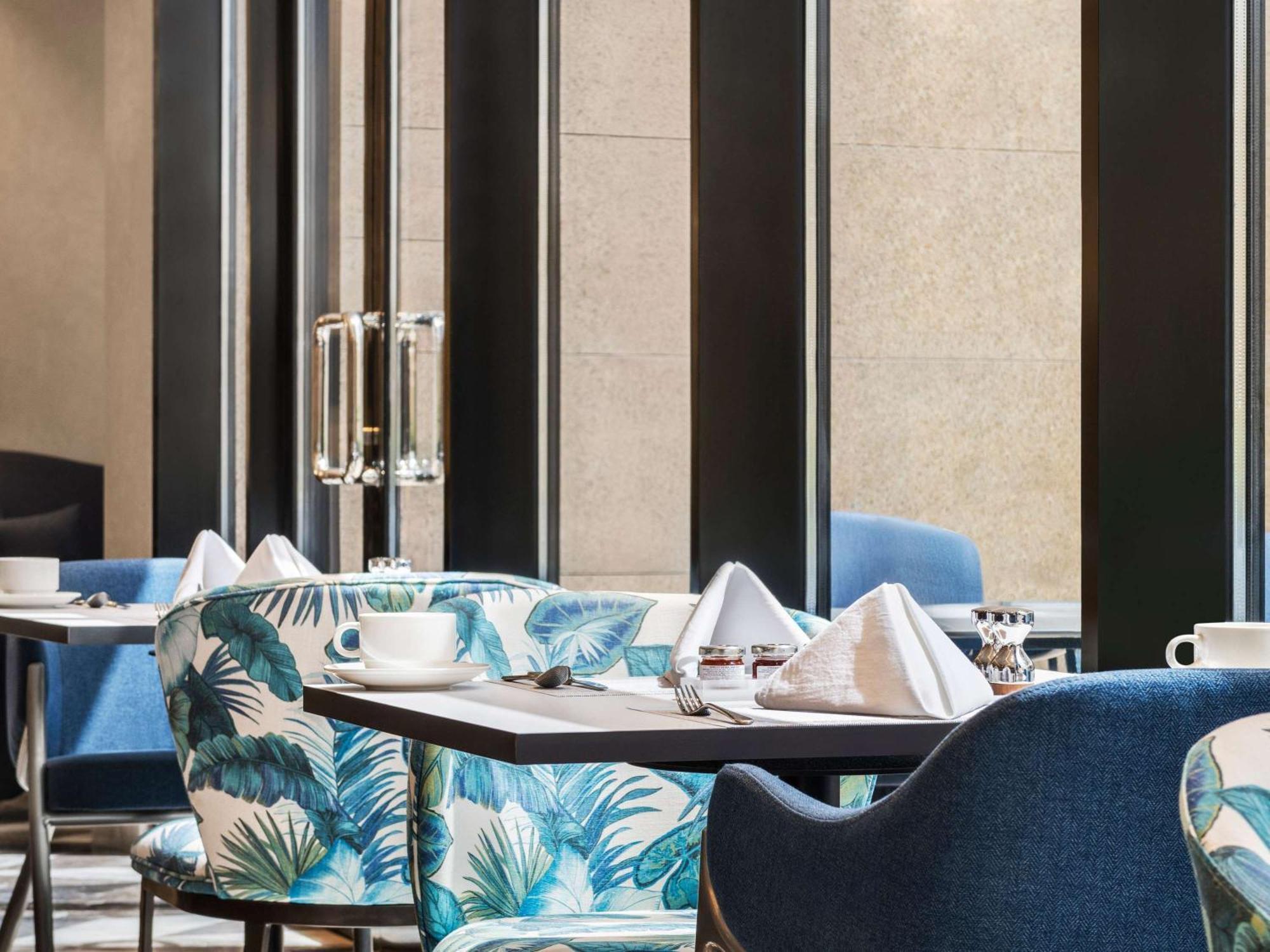 Mercure Riyadh Al Anoud Riade Exterior foto