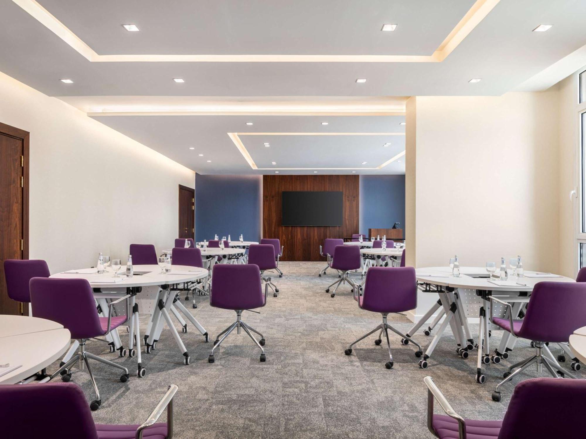 Mercure Riyadh Al Anoud Riade Exterior foto